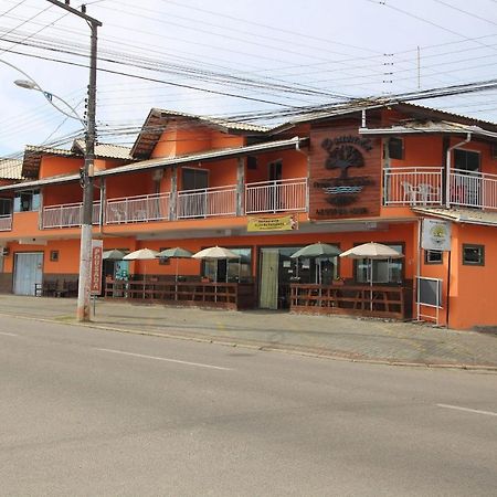 Pousada Praia Da Fortaleza 450 Metros Do Parque Beto Carrero Com Cafe Da Manha Penha  Eksteriør billede
